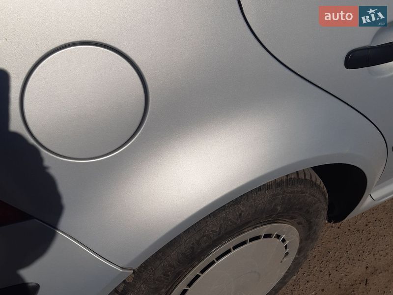 Хэтчбек Volkswagen Golf 1999 в Южноукраинске