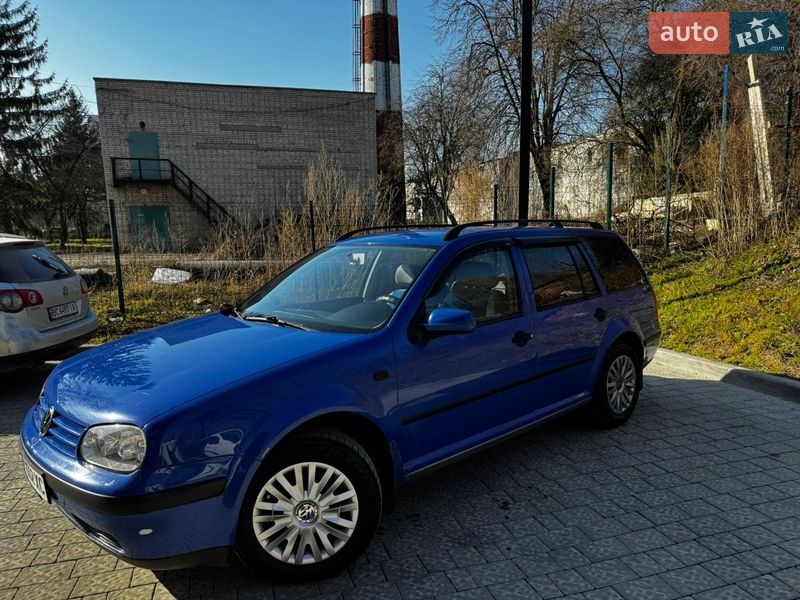 Универсал Volkswagen Golf 2001 в Львове