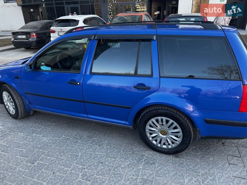 Универсал Volkswagen Golf 2001 в Львове