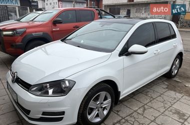 Хетчбек Volkswagen Golf 2014 в Києві
