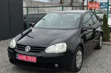 Хэтчбек Volkswagen Golf 2005 в Виннице