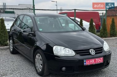 Хэтчбек Volkswagen Golf 2005 в Виннице