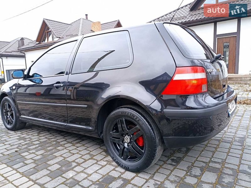 Volkswagen Golf 2002