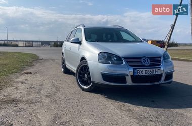 Універсал Volkswagen Golf 2008 в Житомирі