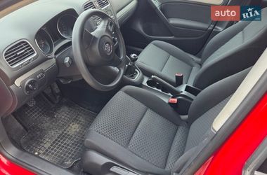 Хэтчбек Volkswagen Golf 2011 в Львове