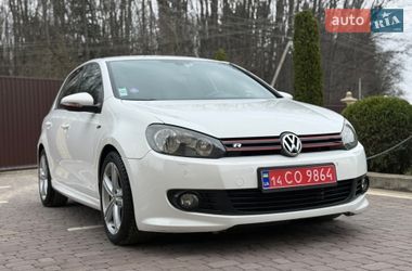 Хэтчбек Volkswagen Golf 2010 в Косове