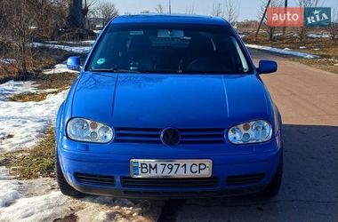 Хэтчбек Volkswagen Golf 2002 в Глухове