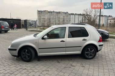 Хэтчбек Volkswagen Golf 2000 в Ивано-Франковске