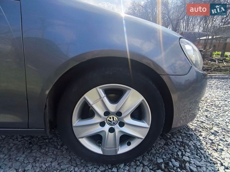 Универсал Volkswagen Golf 2009 в Звягеле