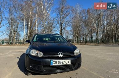 Универсал Volkswagen Golf 2009 в Чернигове