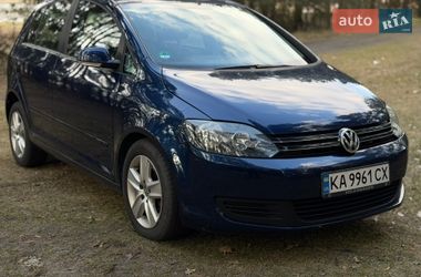 Хэтчбек Volkswagen Golf 2009 в Луцке