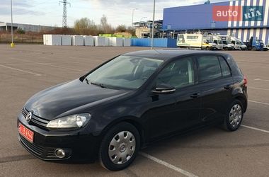 Хетчбек Volkswagen Golf 2009 в Рівному