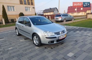 Хэтчбек Volkswagen Golf 2008 в Монастыриске