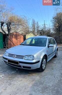 Хетчбек Volkswagen Golf 1997 в Києві