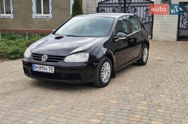 Хетчбек Volkswagen Golf 2004 в Березівці