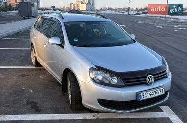 Універсал Volkswagen Golf 2012 в Рівному