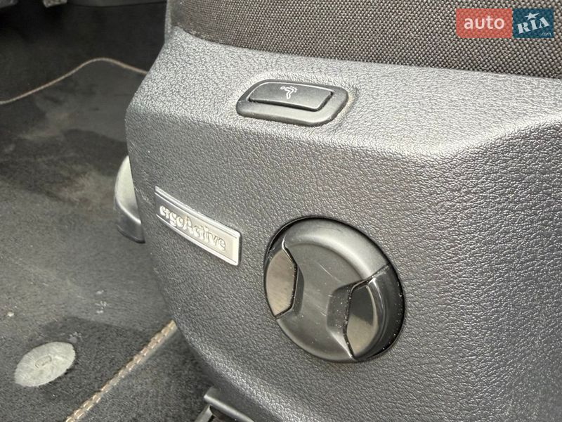 Универсал Volkswagen Golf 2017 в Звягеле