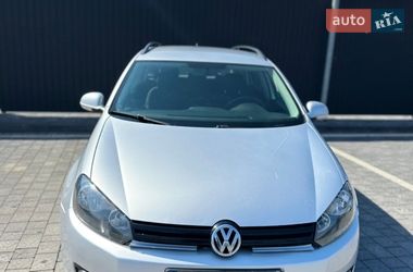 Универсал Volkswagen Golf 2010 в Самборе
