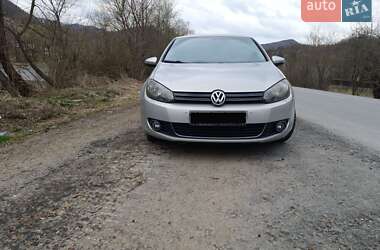 Хэтчбек Volkswagen Golf 2010 в Межгорье