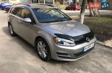 Універсал Volkswagen Golf 2015 в Києві