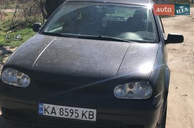 Хетчбек Volkswagen Golf 2000 в Києві