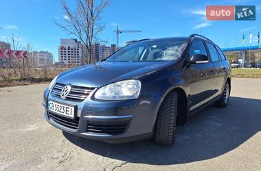 Универсал Volkswagen Golf 2007 в Чернигове