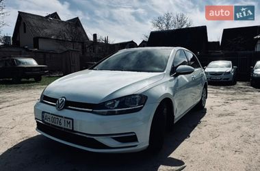 Хэтчбек Volkswagen Golf 2018 в Смеле