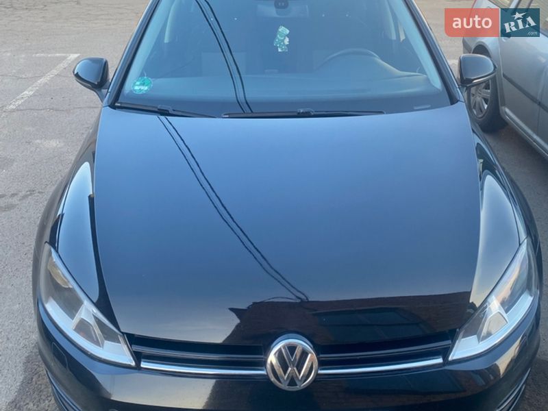 Универсал Volkswagen Golf 2013 в Луцке