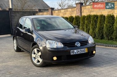 Хетчбек Volkswagen Golf 2008 в Луцьку