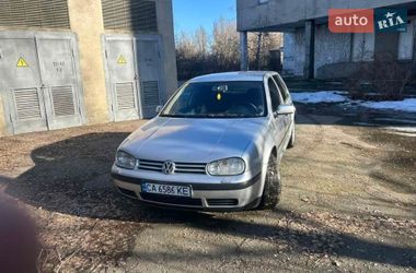Хетчбек Volkswagen Golf 2003 в Каневі