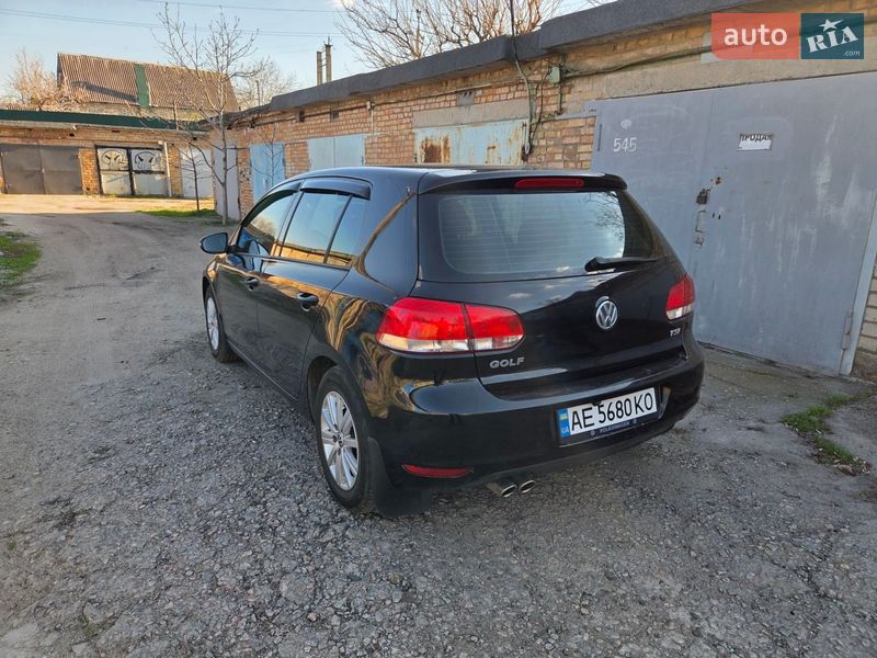 Хэтчбек Volkswagen Golf 2012 в Никополе