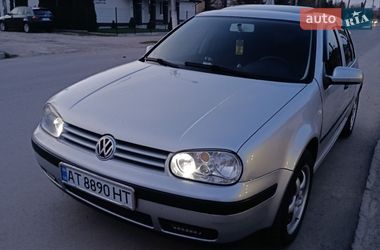 Хэтчбек Volkswagen Golf 2000 в Тлумаче
