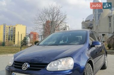Хетчбек Volkswagen Golf 2006 в Дрогобичі