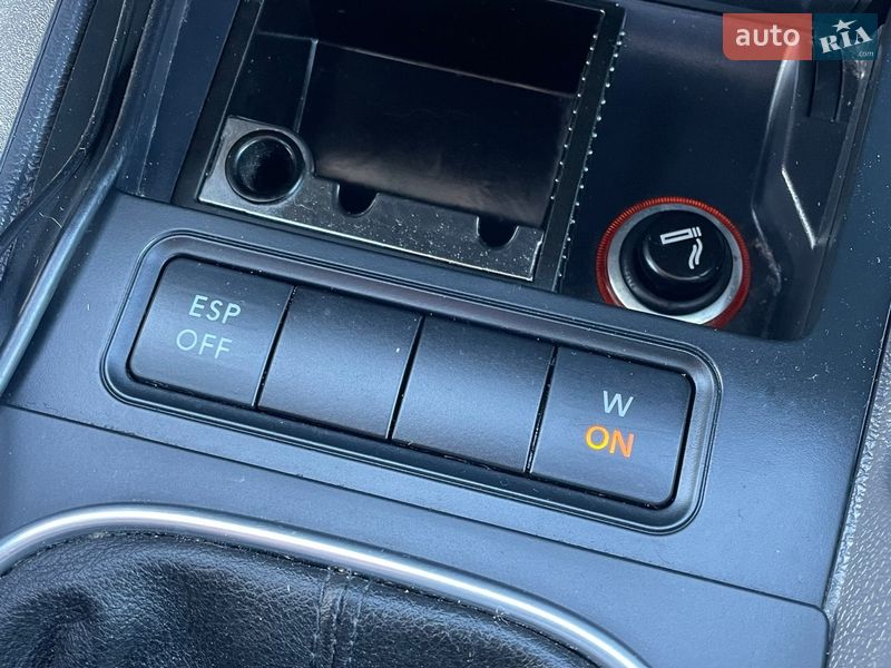 Хэтчбек Volkswagen Golf 2009 в Житомире