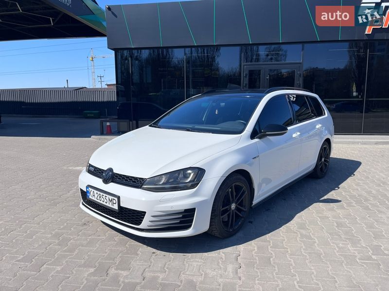 Volkswagen Golf 2016