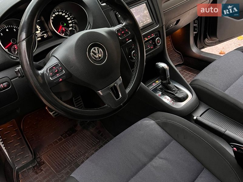 Універсал Volkswagen Golf 2011 в Макарові