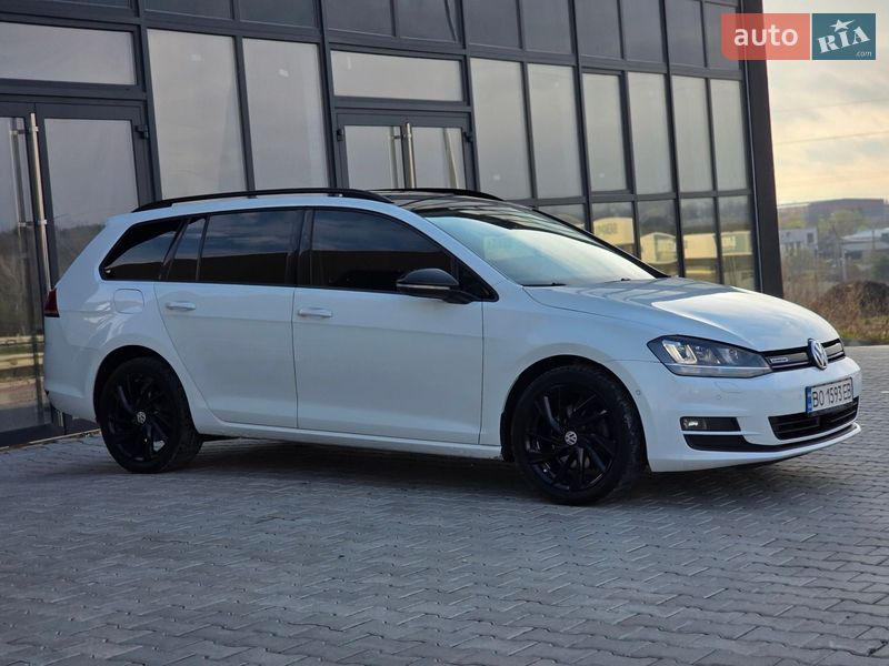 Универсал Volkswagen Golf 2014 в Тернополе
