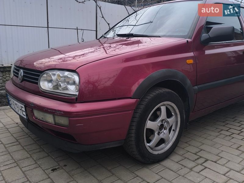 Volkswagen Golf 1998