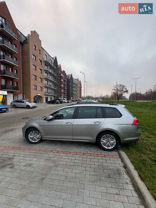 Универсал Volkswagen Golf 2015 в Запорожье