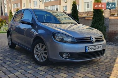 Хэтчбек Volkswagen Golf 2009 в Житомире