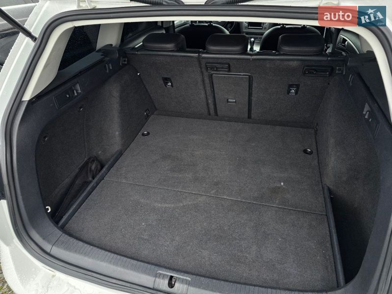 Универсал Volkswagen Golf 2014 в Тернополе