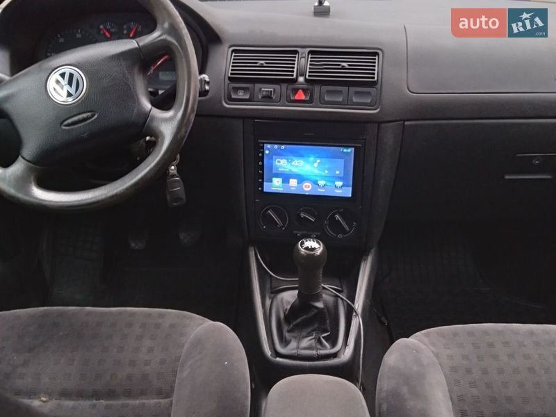 Универсал Volkswagen Golf 2002 в Шептицькому