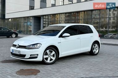 Хетчбек Volkswagen Golf 2014 в Дніпрі