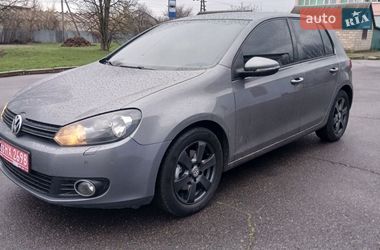 Хэтчбек Volkswagen Golf 2009 в Полтаве
