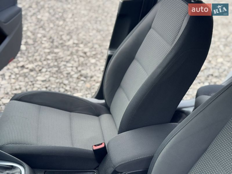 Хэтчбек Volkswagen Golf 2010 в Ковеле фото 25 Хэтчбек Volkswagen Golf 2010 в Ковеле