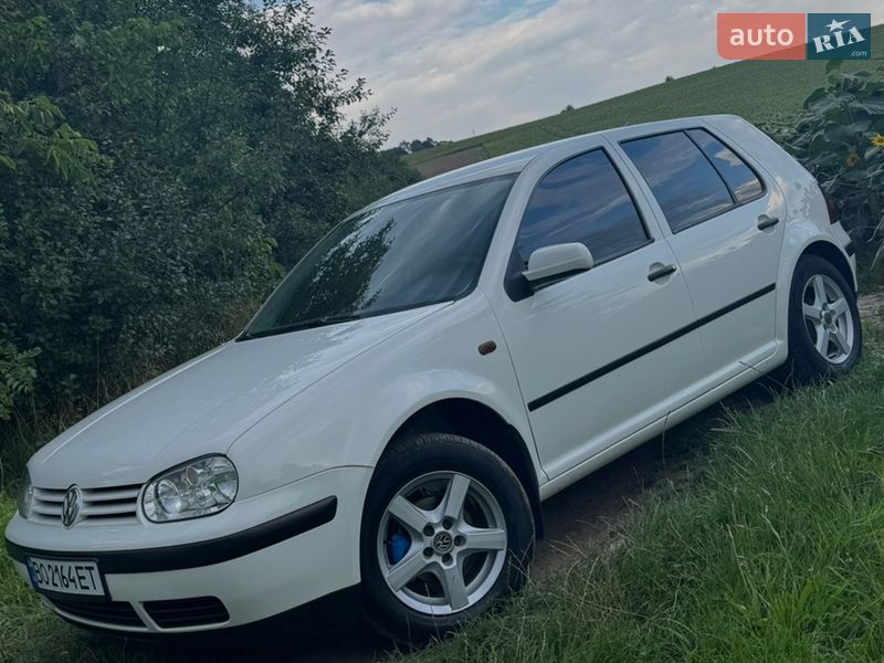 Volkswagen Golf 1998