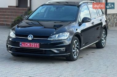 Универсал Volkswagen Golf 2018 в Стрые