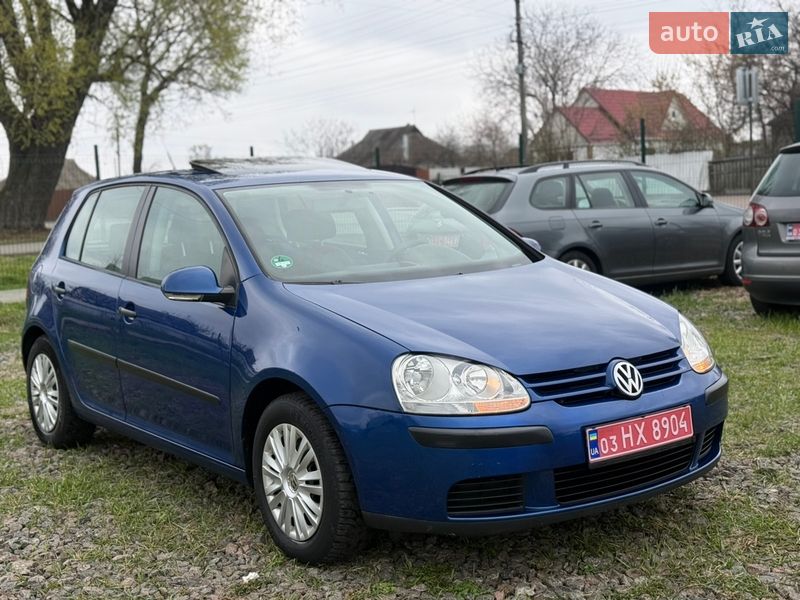 Хэтчбек Volkswagen Golf 2006 в Березане