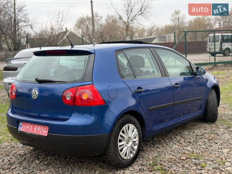 Хэтчбек Volkswagen Golf 2006 в Березане