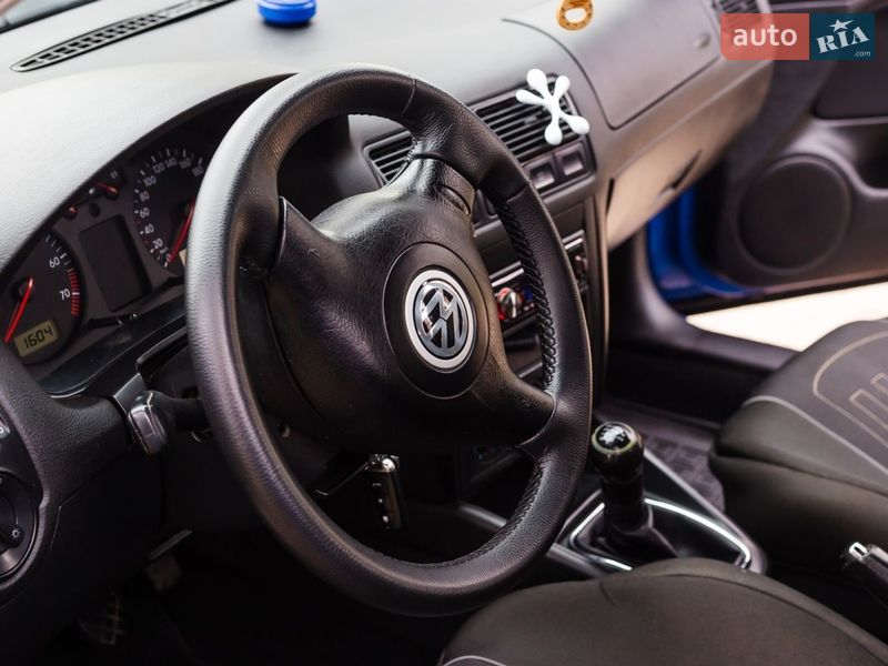 Хэтчбек Volkswagen Golf 1997 в Бучаче